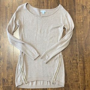 NYC tan side zip sweater
